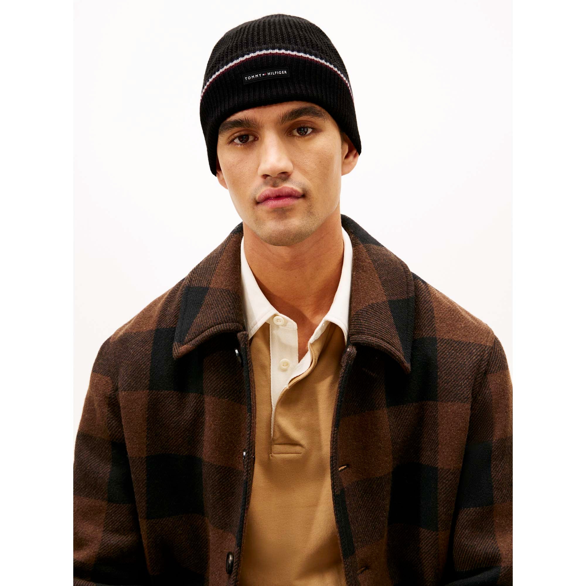 TH_RWB_BEANIE_AM0AM13587_BDS_Image_4