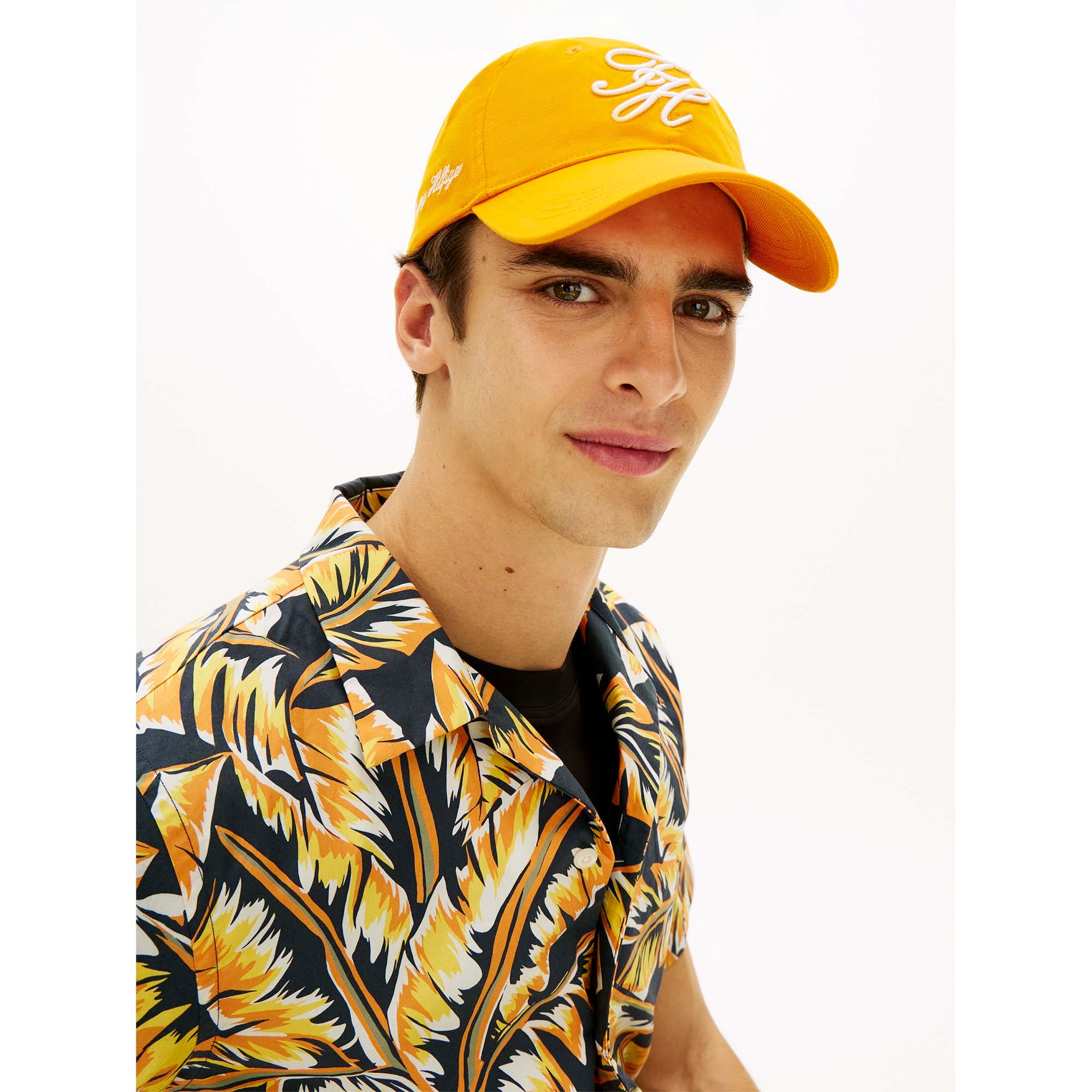 TH_SCRIPT_SOFT_6_PANEL_CAP_AM0AM14120_SGD_Image_4