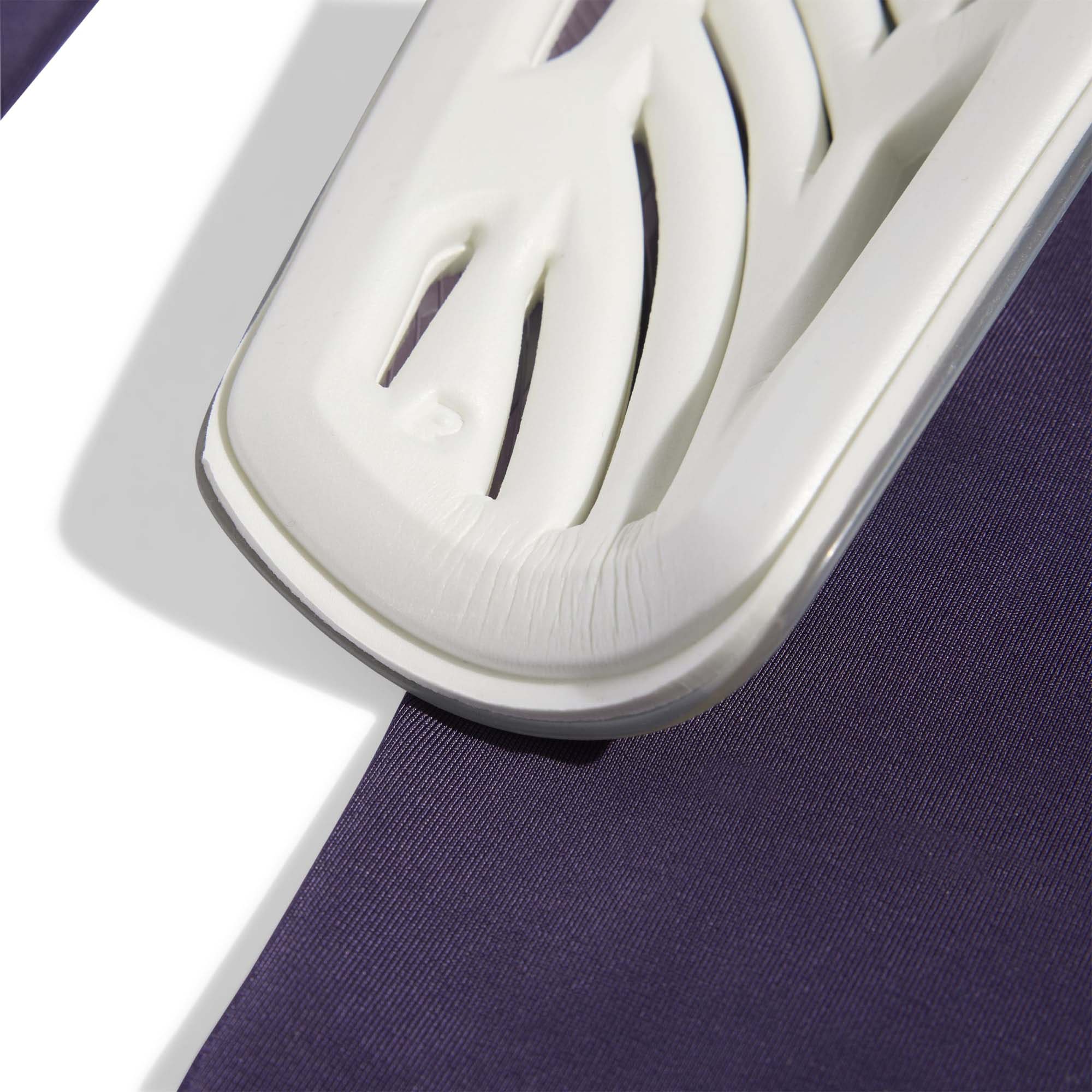 TIRO_SG_LGE_JD6027_AURPLUW_Image_3