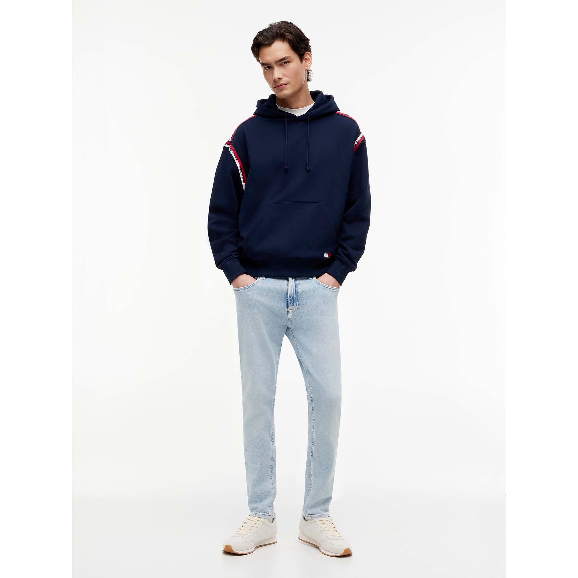 TJM_RLX_TAPE_HOODIE_DM0DM23155_C1G_Image_5
