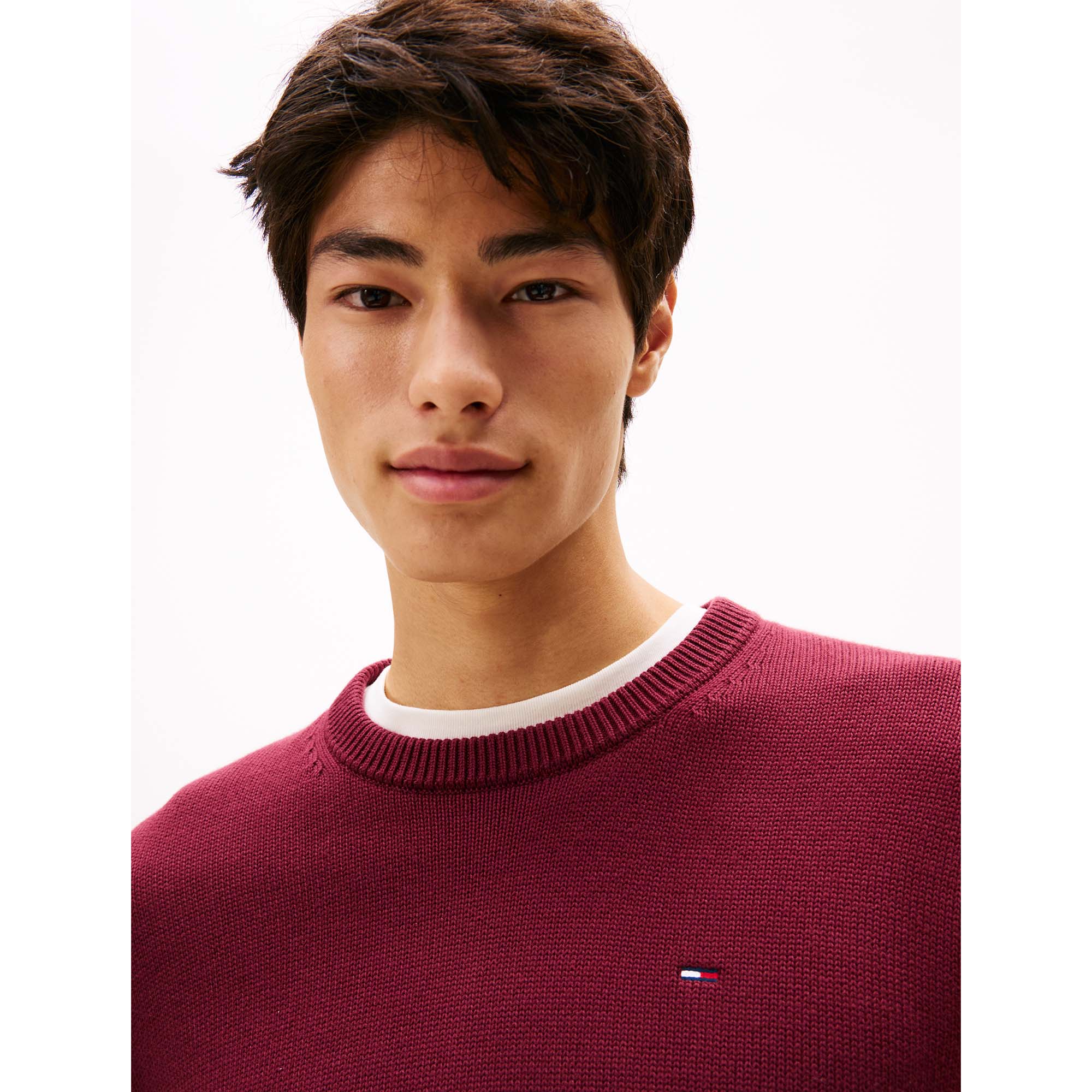 TJM_SLIM_ESS_SWEATER_DM0DM21787_XIU_Image_4