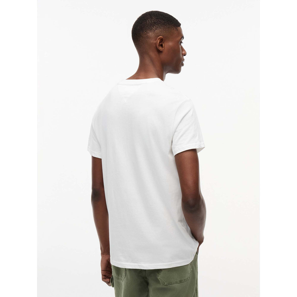 TJM_SLIM_LINEAR_CHES_DM0DM21780_YBL_Image_3