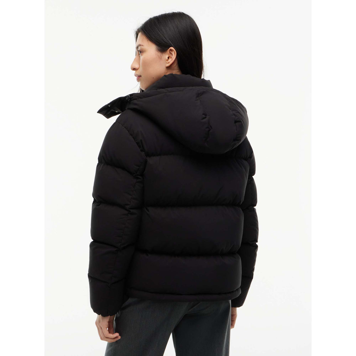 TJW_ALASKA_PUFFER_EX_DW0DW18610_BDS_Image_3