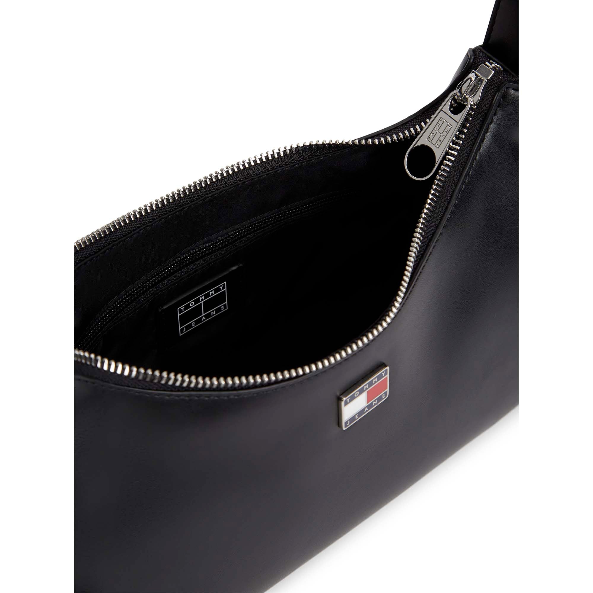 TJW_CITY_CHARM_SHOULDER_BAG_AW0AW18458_BDS_Image_3