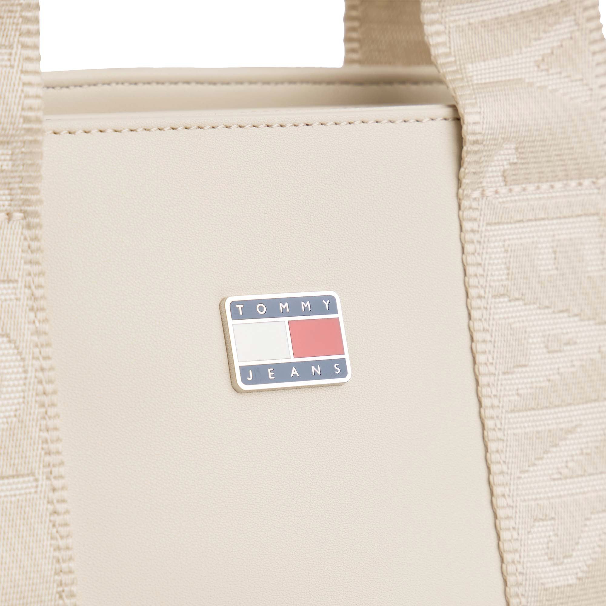 TJW_DAILY_ELEVATED_MINI_TOTE_AW0AW18063_ABY_Image_4