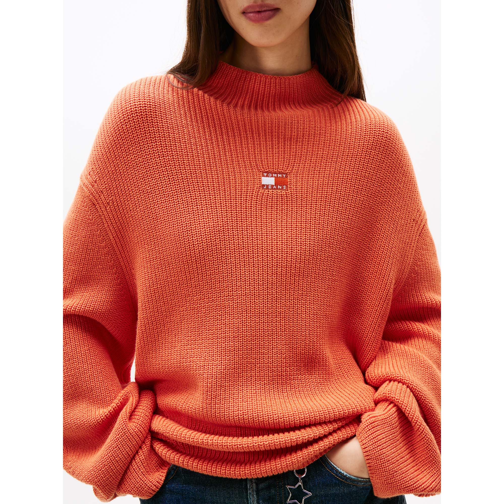 TJW_MOCKNECK_BADGE_S_DW0DW21676_SCU_Image_4