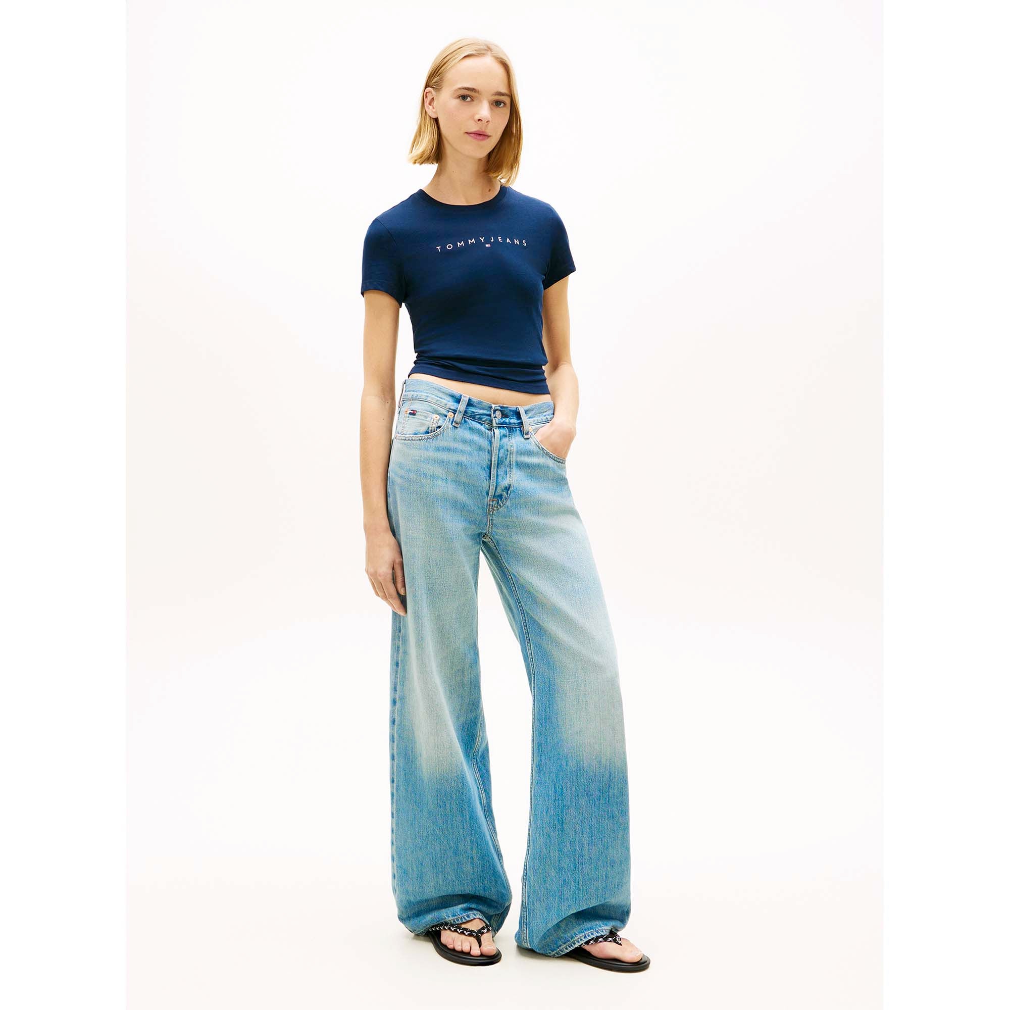 TJW_SLIM_LINEAR_TEE_DW0DW18398_0G0_Image_4