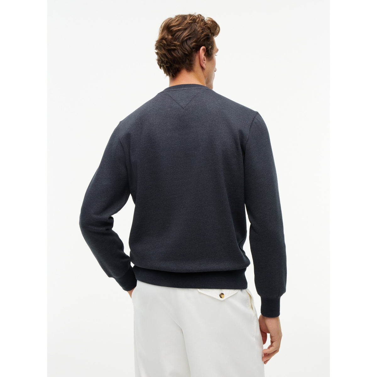 TOMMY_LOGO_SWEATSHIR_MW0MW11596_P4E_Image_3