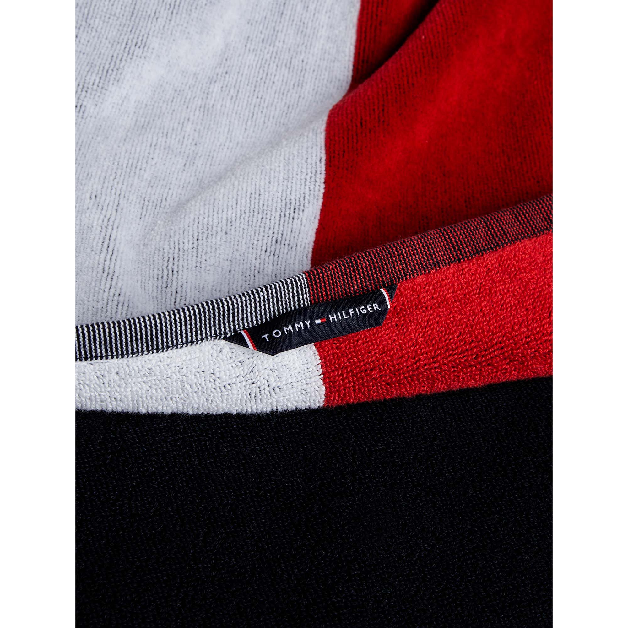 TOWEL_UU0UU00097_02R_Image_2