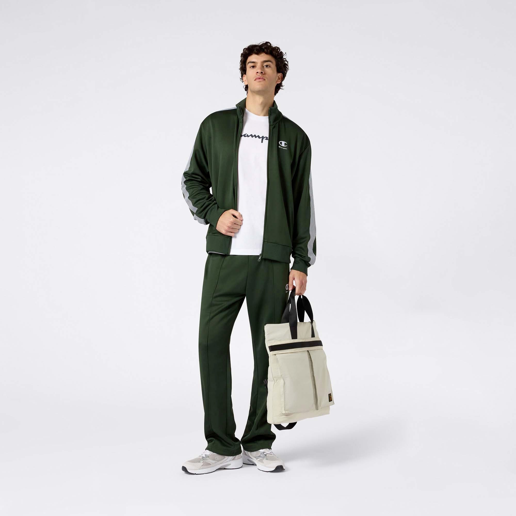 TRACKSUIT_221747_GS586_Image_4