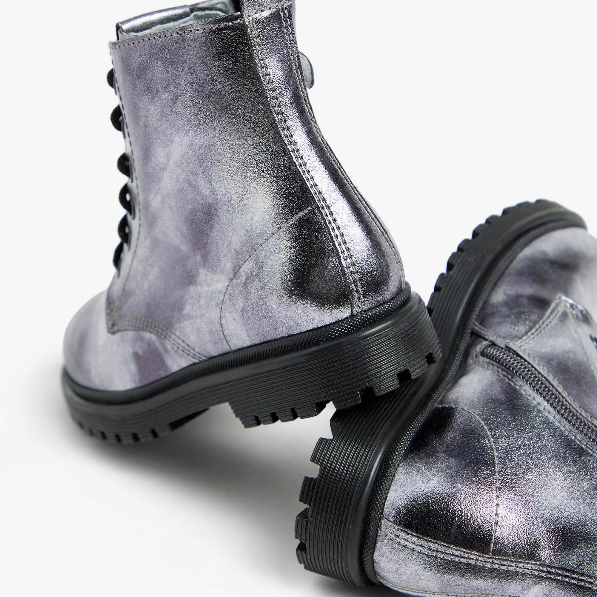 TSCRUB_720_TR_BRENNA_ESCORT_NER_I528002F_115_Image_3