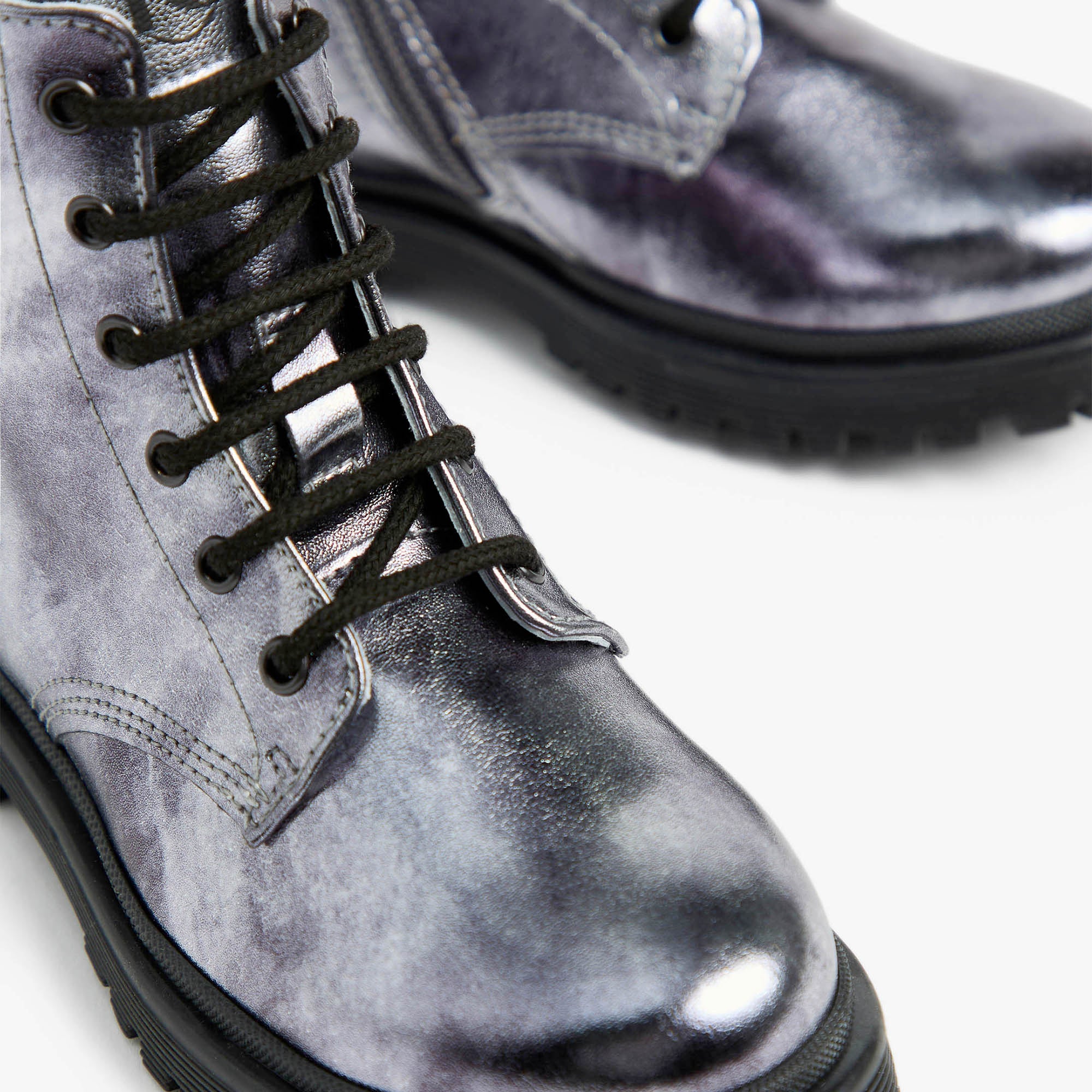 TSCRUB_720_TR_BRENNA_ESCORT_NER_I528002F_115_Image_4