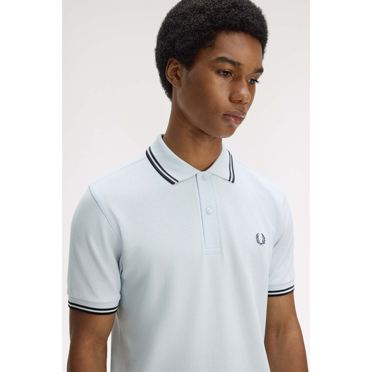 TWIN_TIPPED_FRED_PERRY_SHIRT_M3600_03C_Image_5