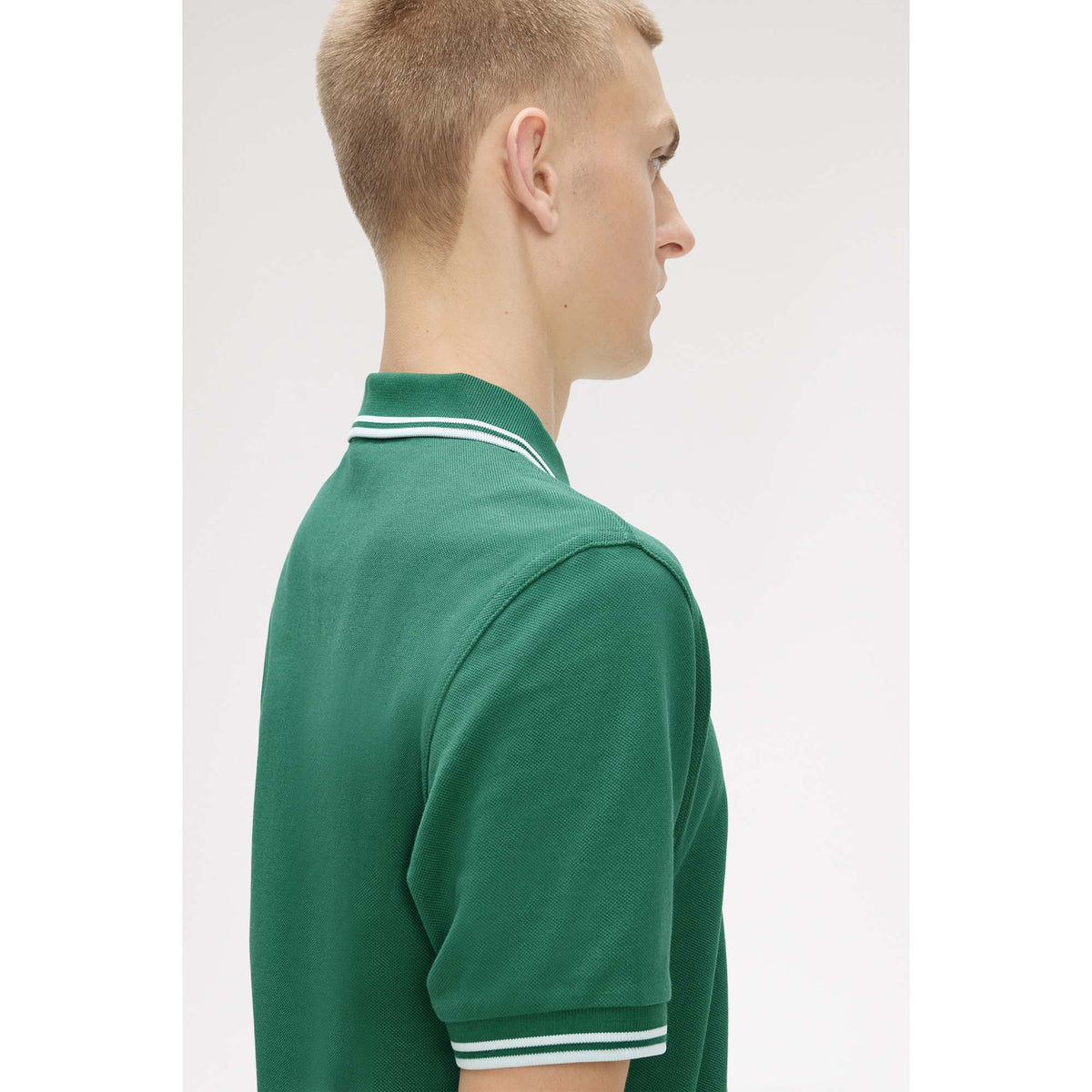 TWIN_TIPPED_FRED_PERRY_SHIRT_M3600_81B_Image_5