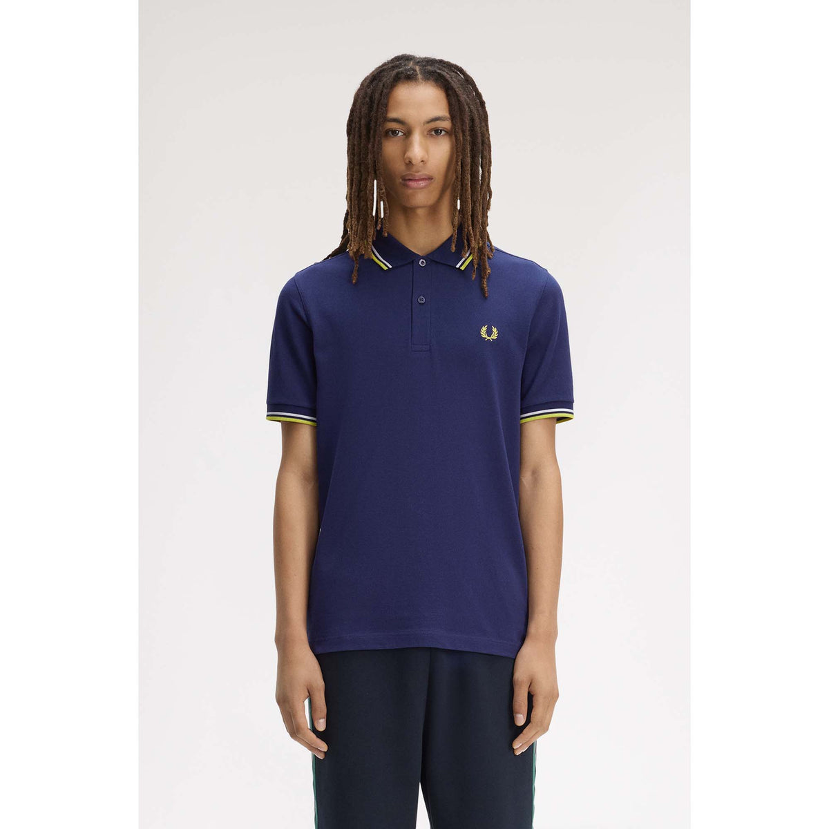 TWIN_TIPPED_FRED_PERRY_SHIRT_M3600_83B_Image_2