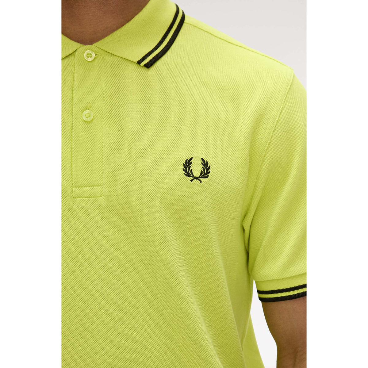 TWIN_TIPPED_FRED_PERRY_SHIRT_M3600_84B_Image_6