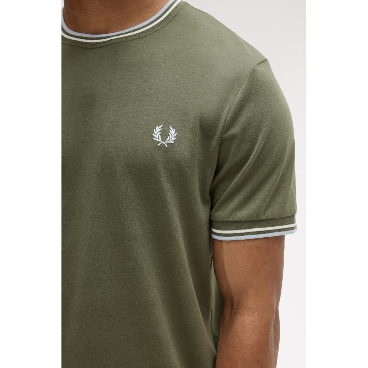 TWIN_TIPPED_T-SHIRT_M1588_87B_Image_5