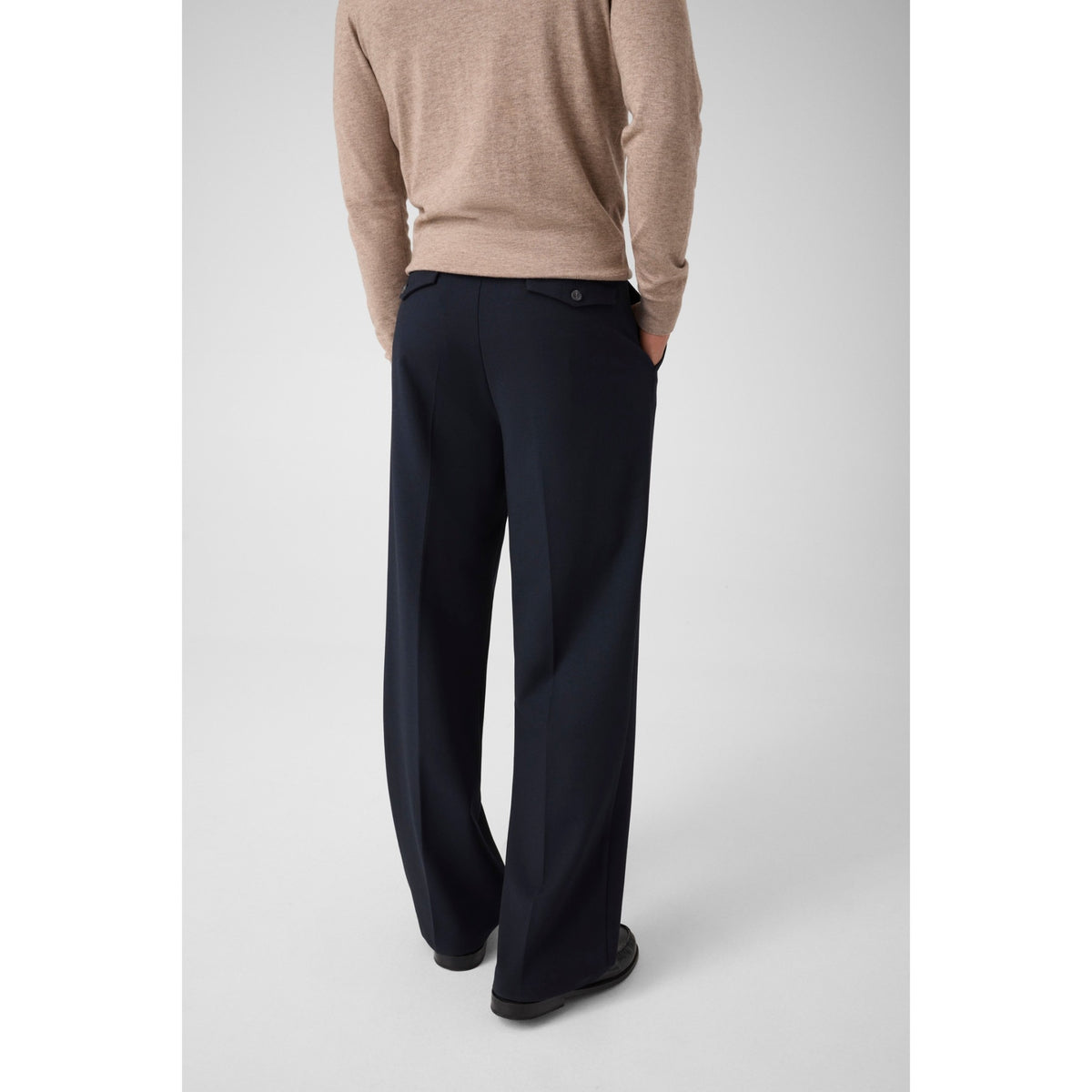 TYLER_PANTS_M6BB75W4213_G7DC_Image_4