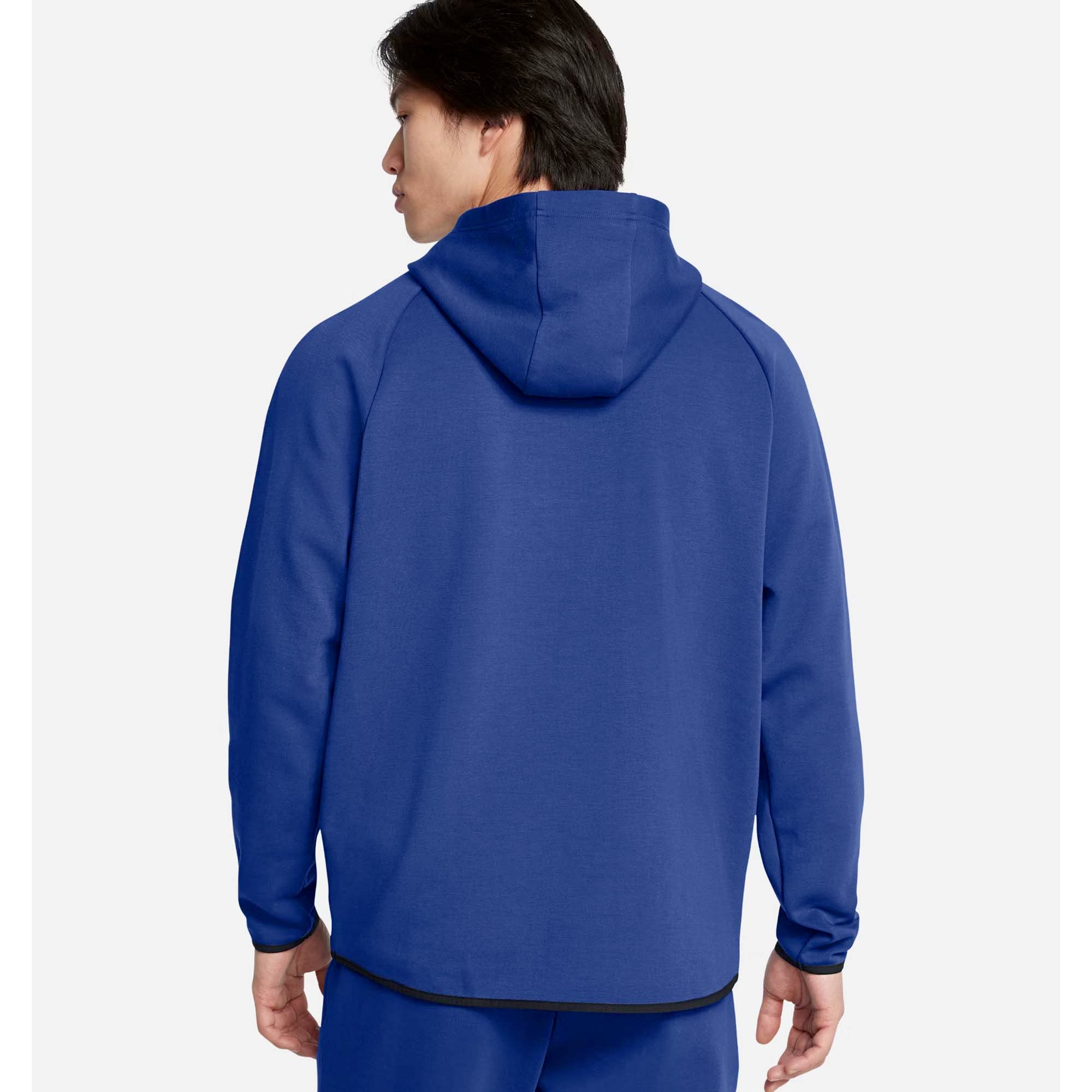 UA_UNSTOPPABLE_FLC_HD_EU_771389350_432_Image_4