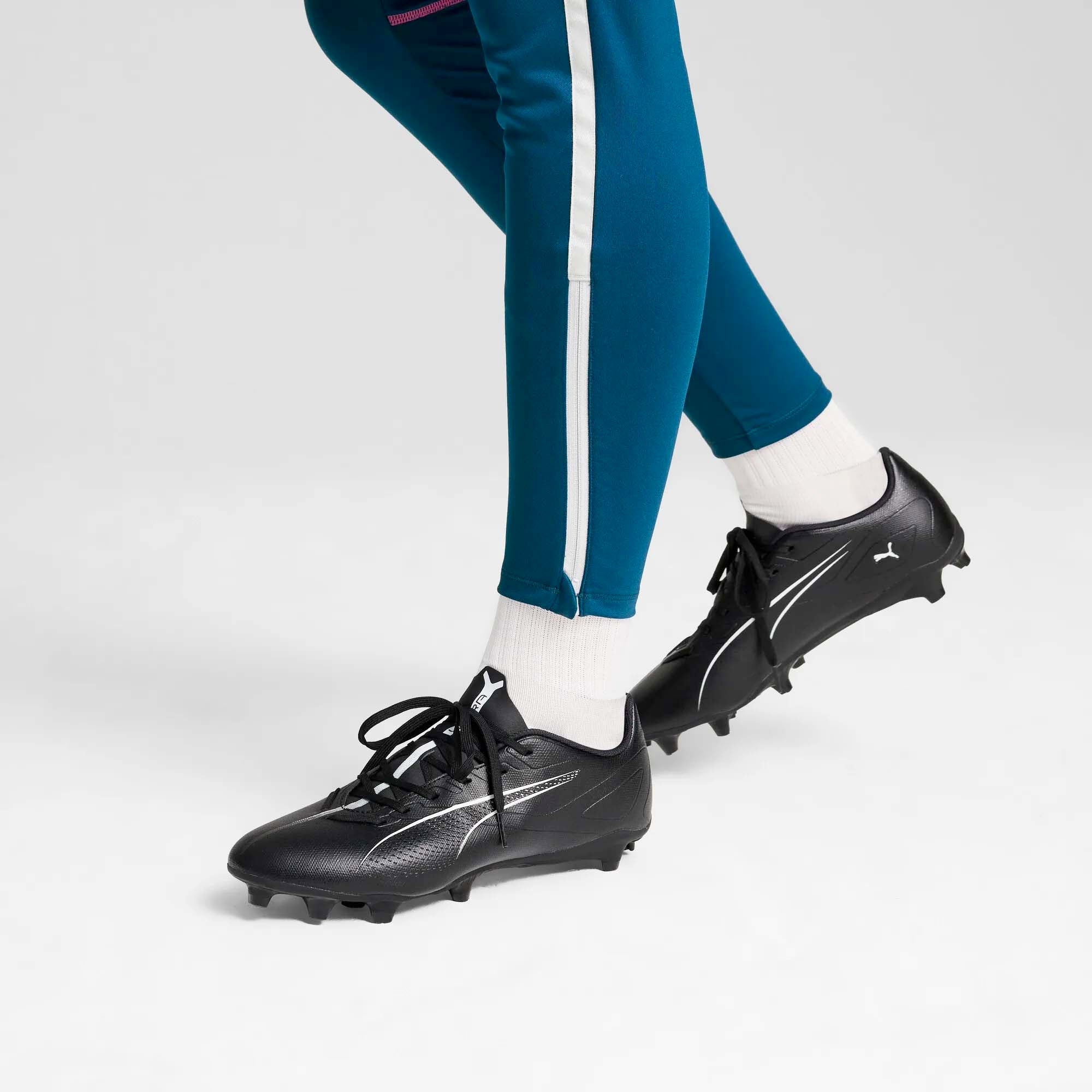 ULTRA_5_PLAY_FGAG_107689_02_Image_4