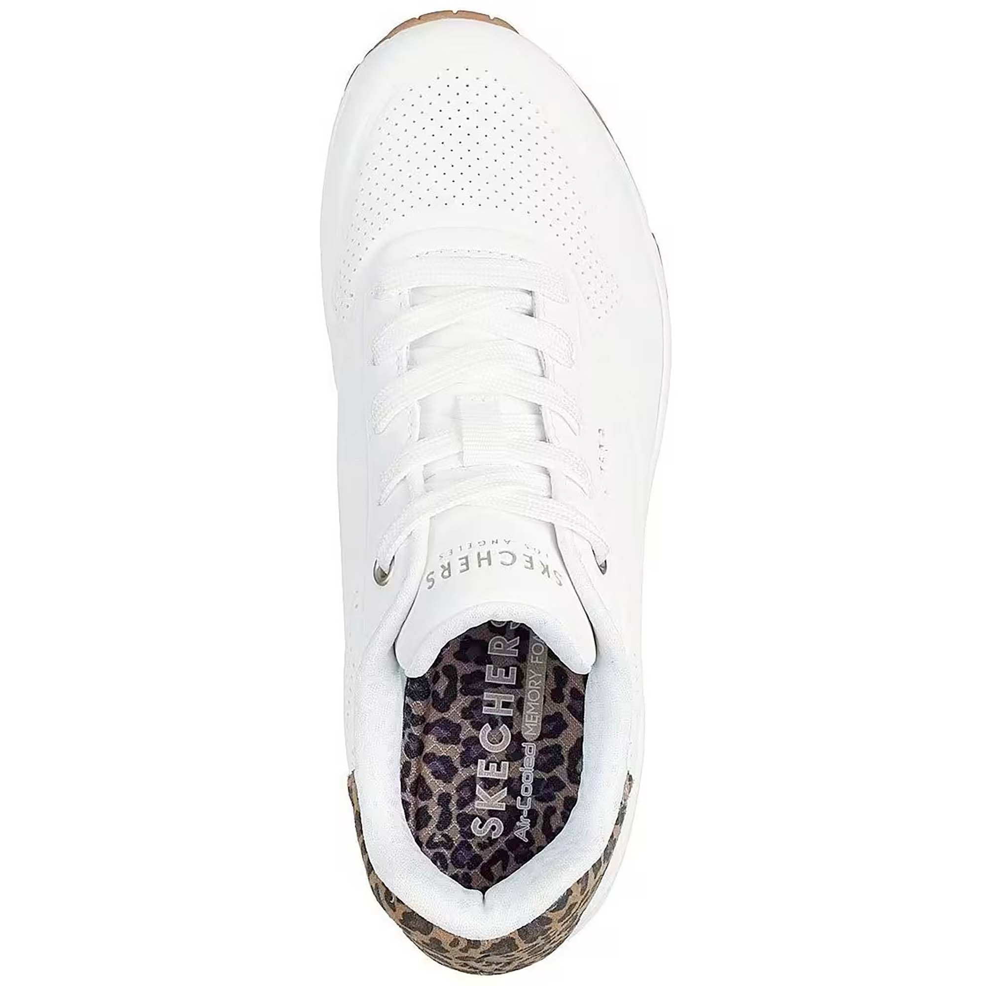 UNO-JUNGLE_NITE_177093_WHLD_Image_4