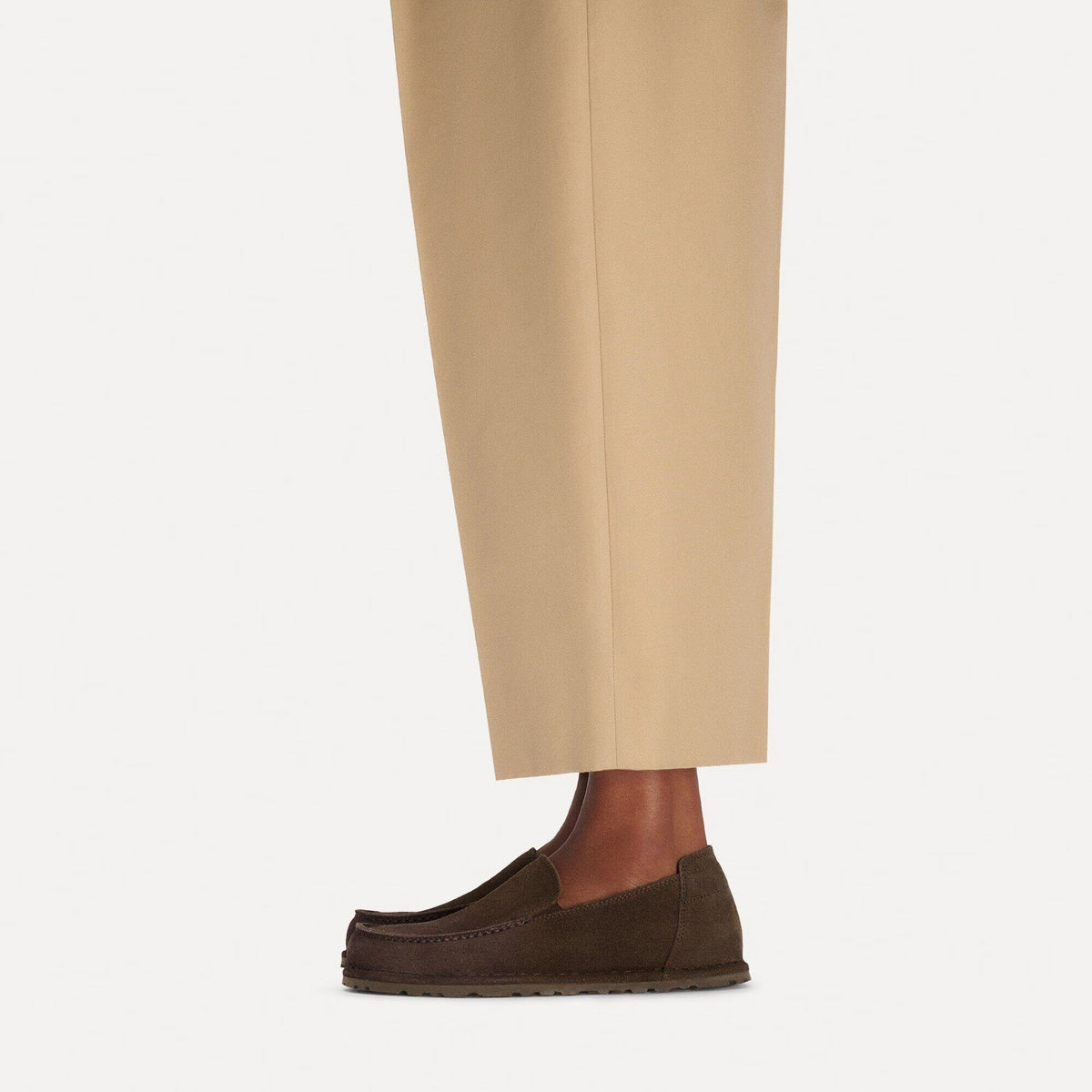 UTTI_SLIP_ON_N_SUEDE_LEATHER_1031439_CARAFE_Image_7