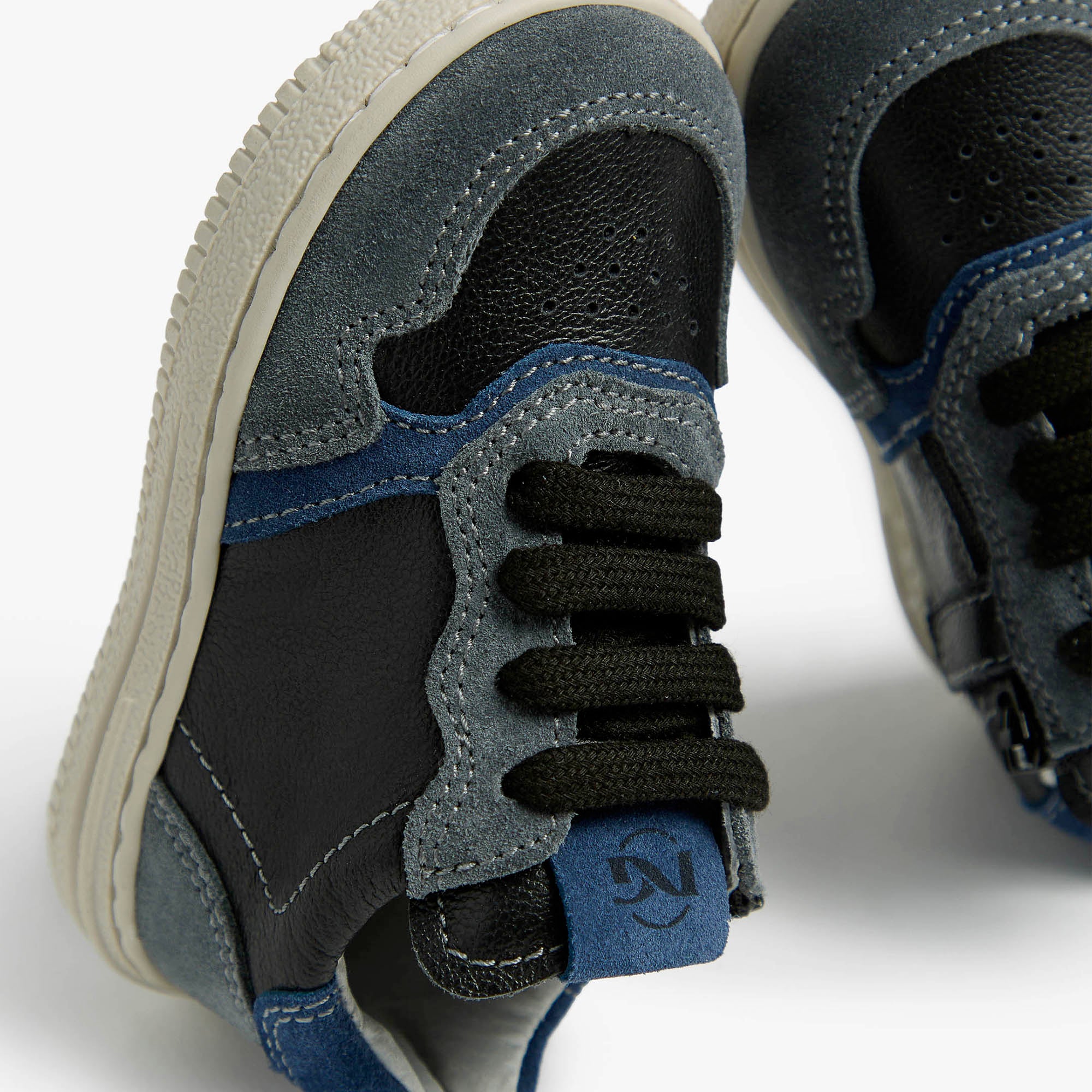 VELOUR_PERSEO_NERO_COLORADO_ACQUA_TR_ATENE_MAGGIO_I525270M_154_Image_4