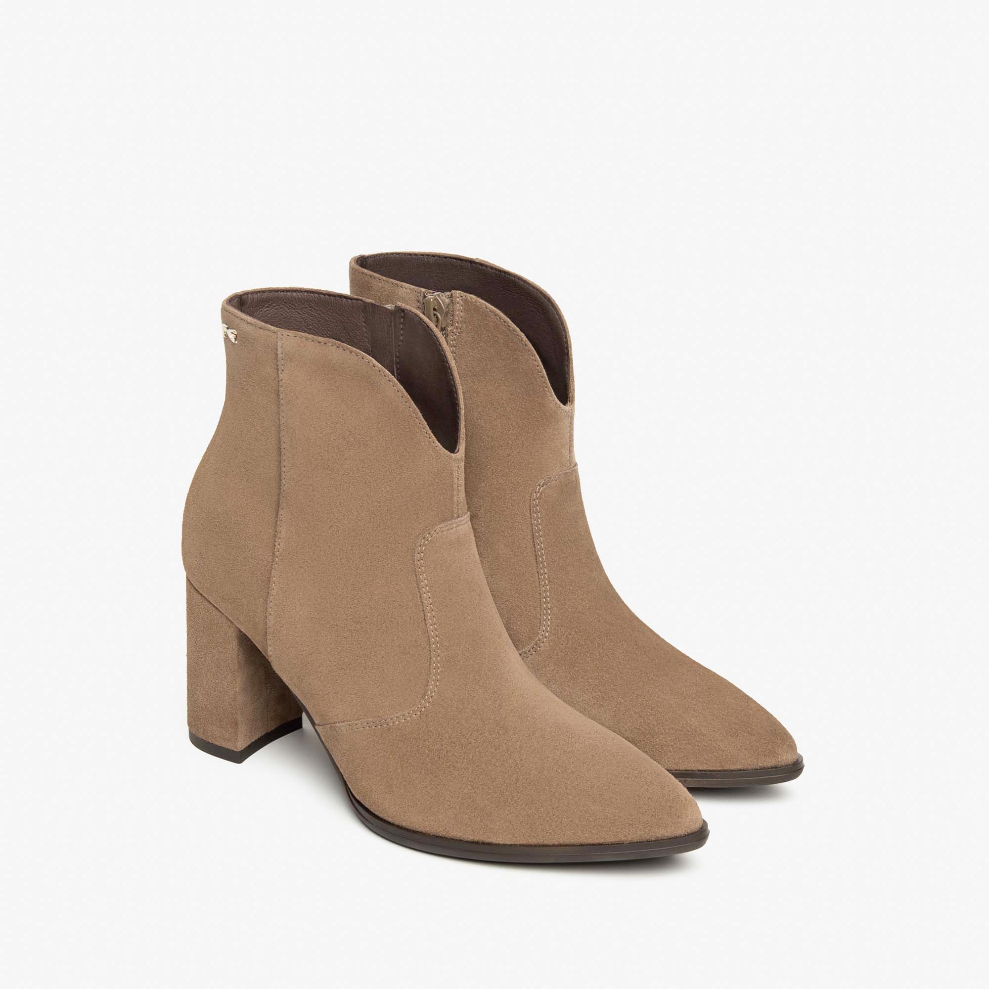 VELOUR_TPU_DUNI_I514342D_442_Image_2