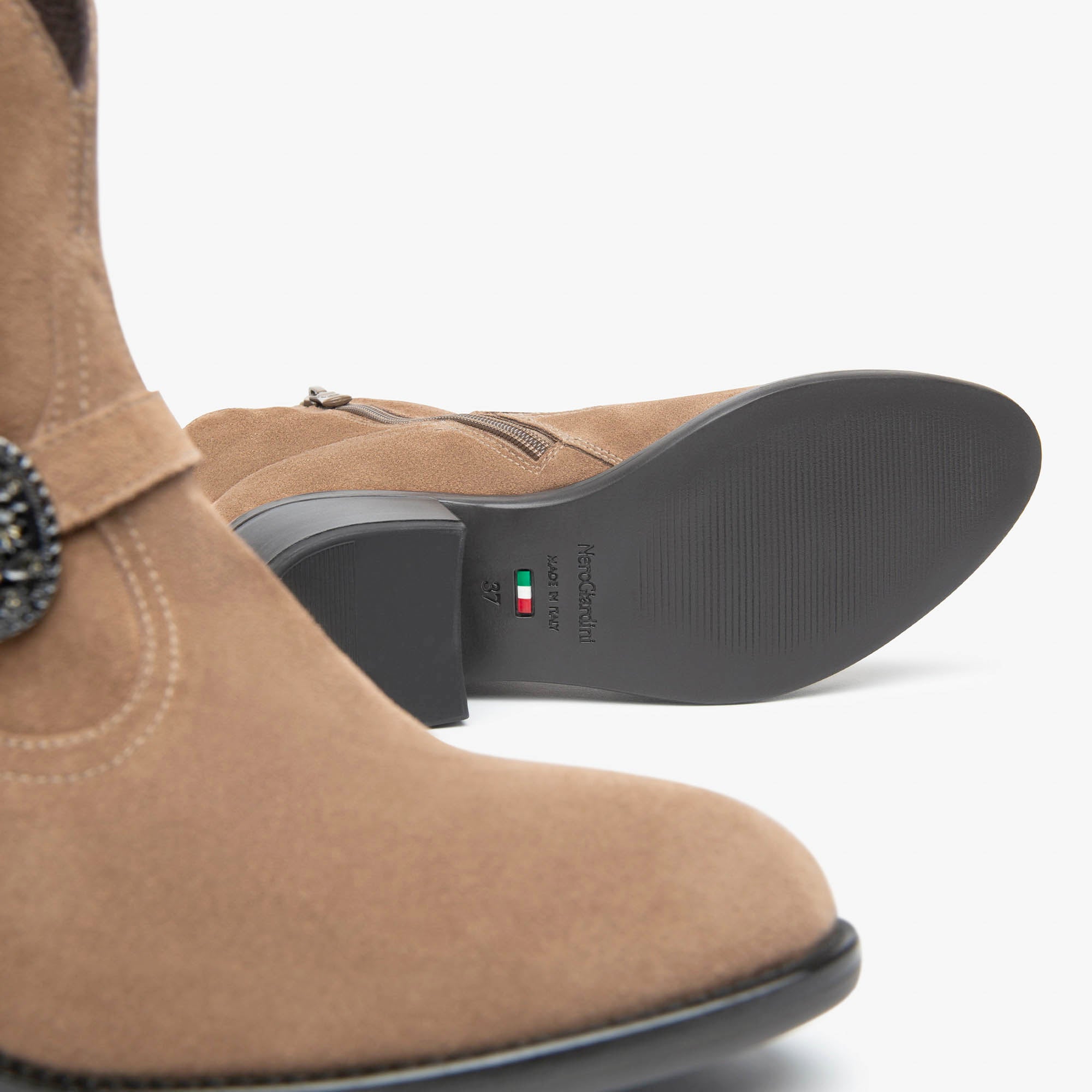 VELOUR_TR_BASILEA_828_TMOR_I513901D_442_Image_4