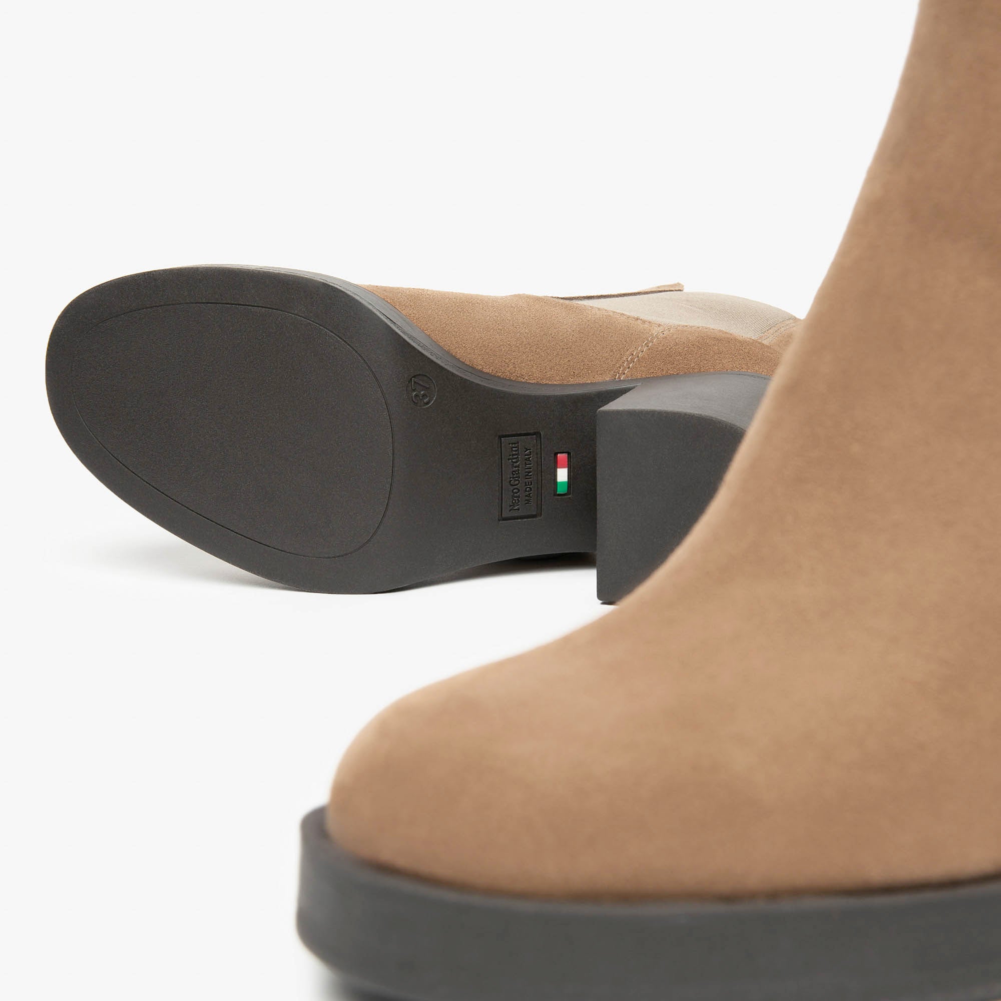 VELOUR_TR_CARTAGENA_923702_I513890D_442_Image_4