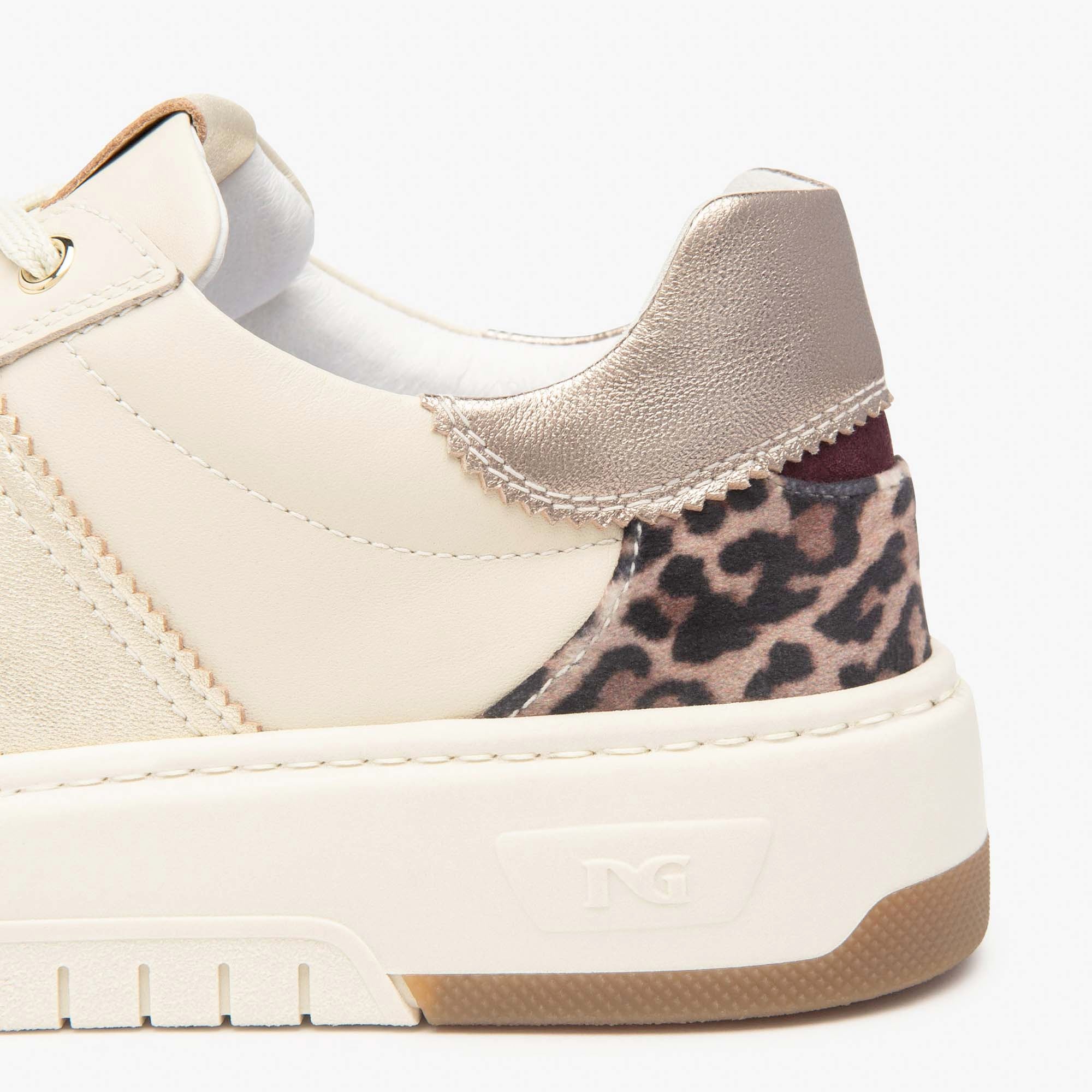 VELVET_1039_ETOILE_MIELE_TPLUVIA_DIS1348_BE_ETOI_I514220D_710_Image_3