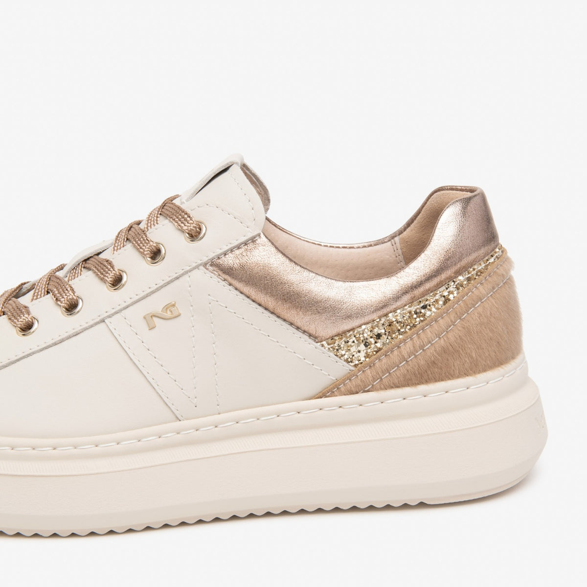 VELVET_1039_TPATTY_CAMEL_TGLITTER_GRTOP_PLA_LUN_I617430D_710_Image_3