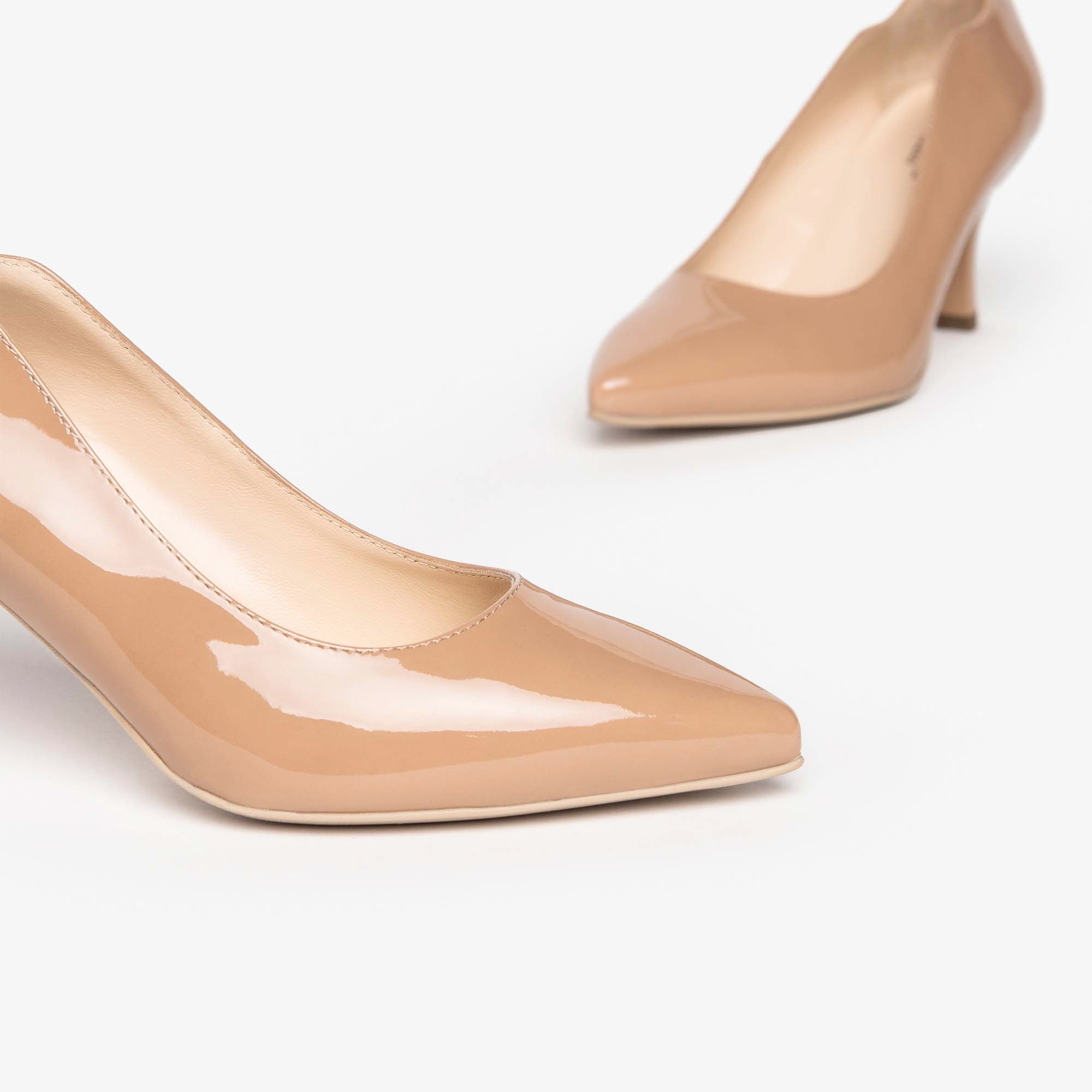 VERNICE_NUDO_TPU_FONTE_NATURALE_I205510DE_626_Image_3