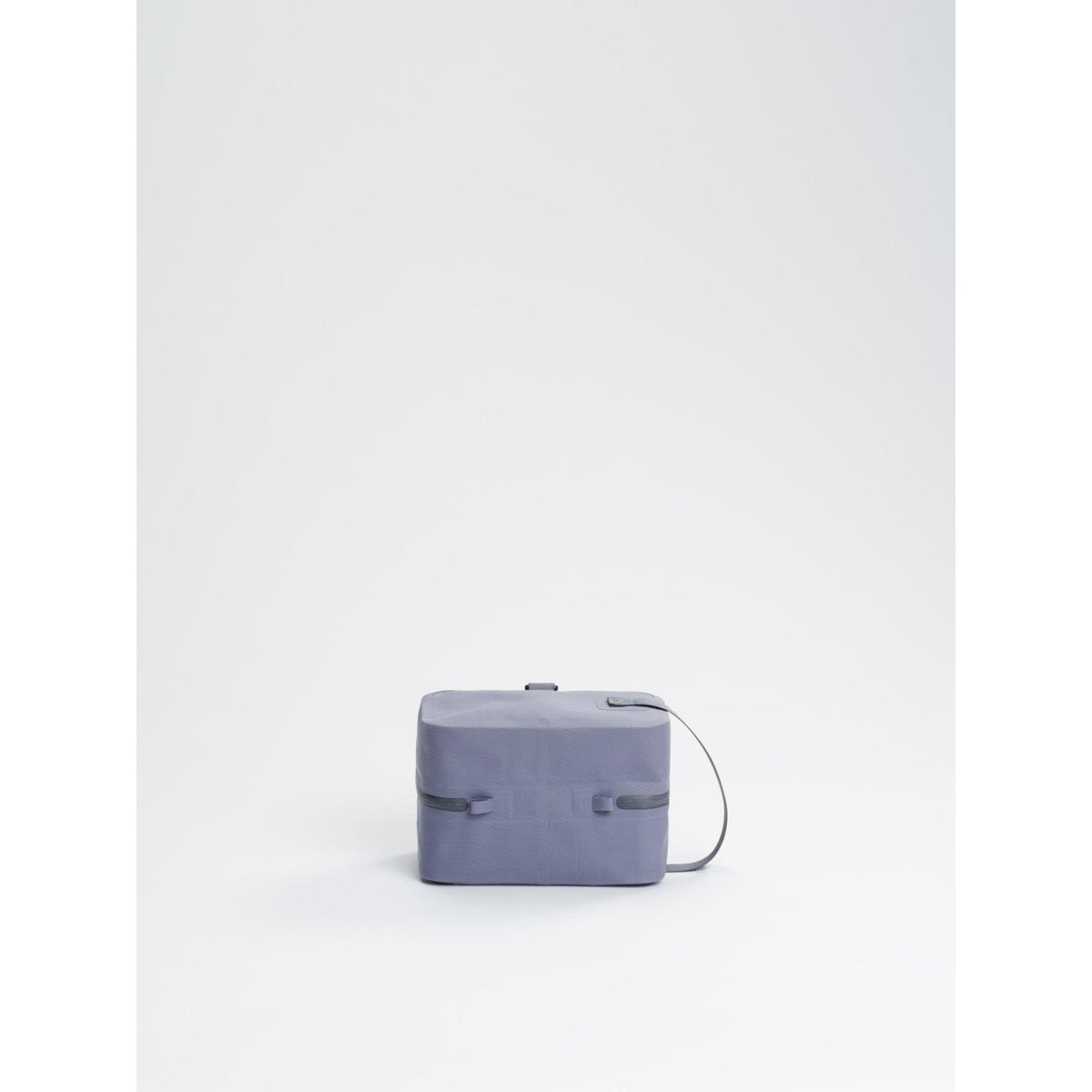 WASH_BAG_A463016S00_W89_Image_2