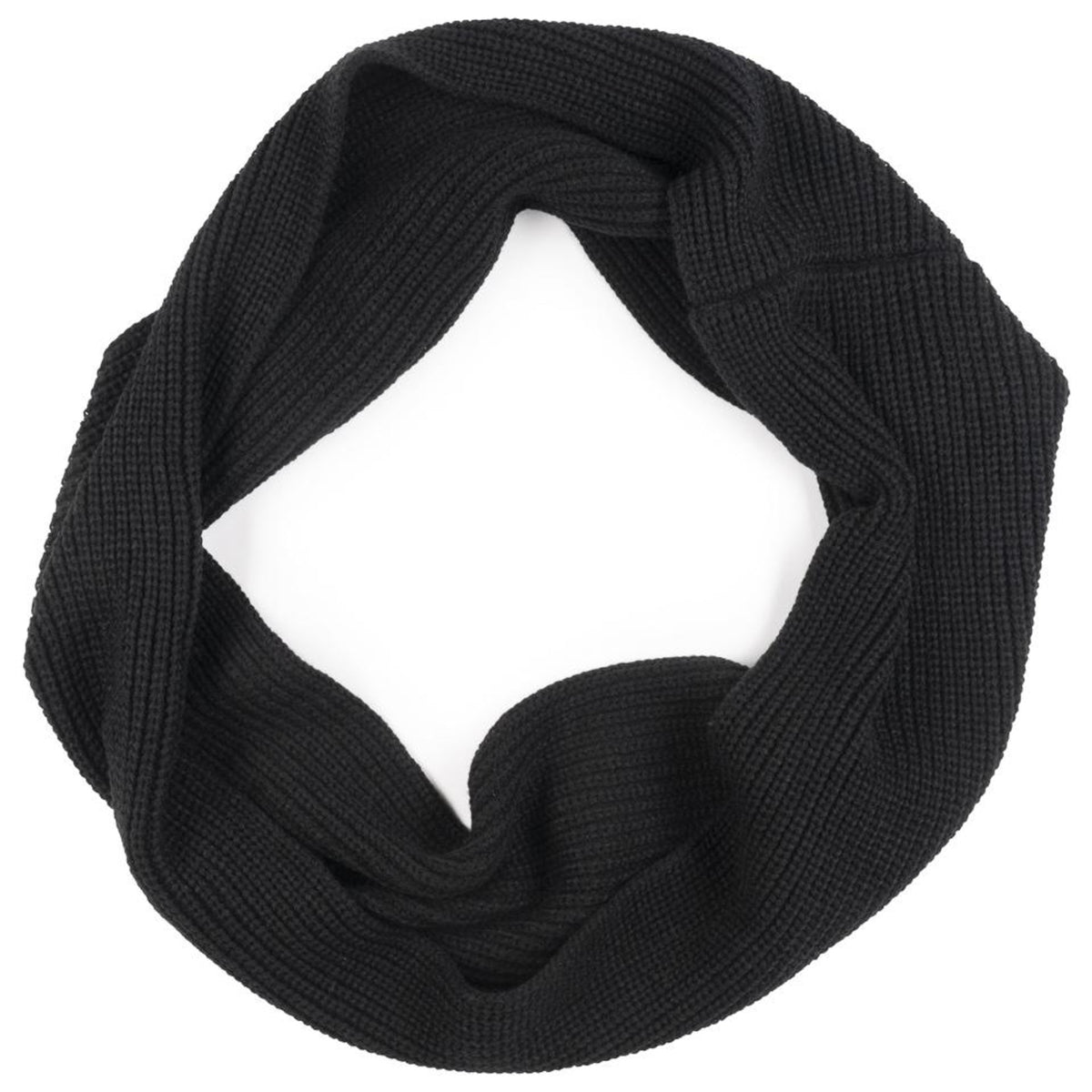 WINTER_KNITTED_SCARF_X6206H9K02_09_Image_1