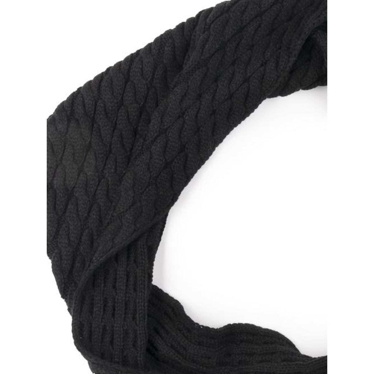 WINTER_KNITTED_SCARF_X6209H9K02_09_Image_3