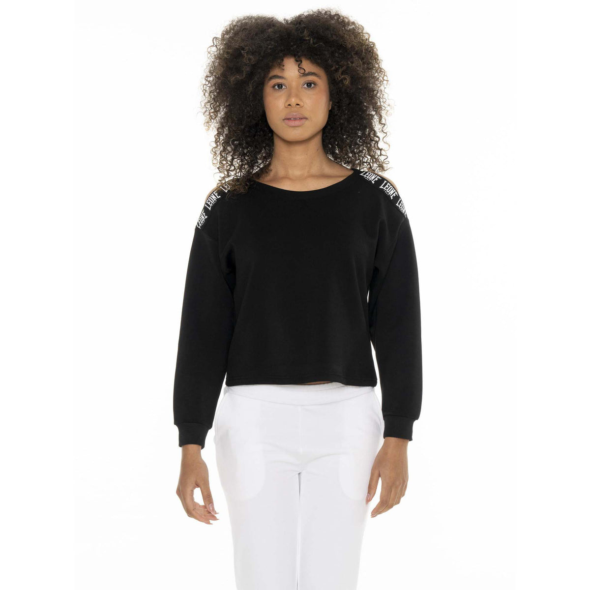 WOMAN_CREWNECK_BLACKWHITE_W6561T10I00_09_Image_1