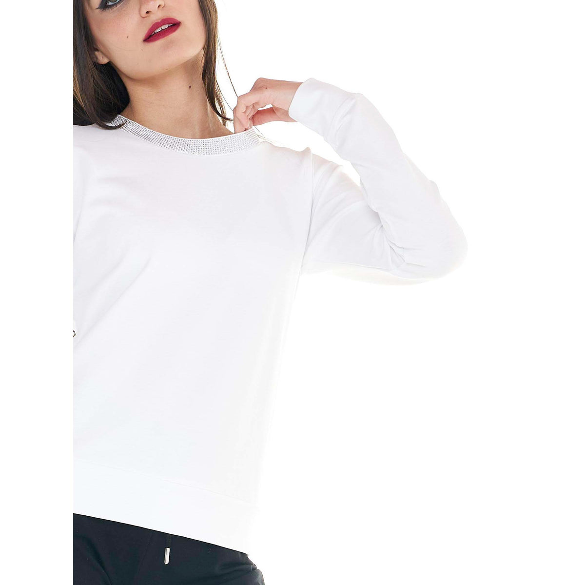 WOMAN_CREWNECK_CRYSTAL_W4743T6F40_166_Image_5