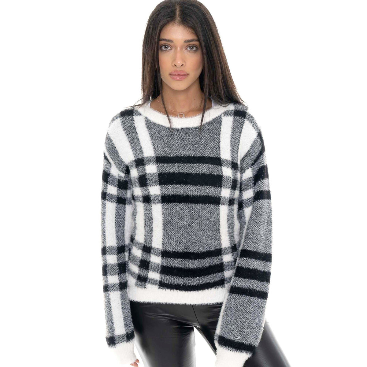 WOMAN_CREWNECK_KNITTED_GLAM_WINTER_W6835T11K01_09_Image_5