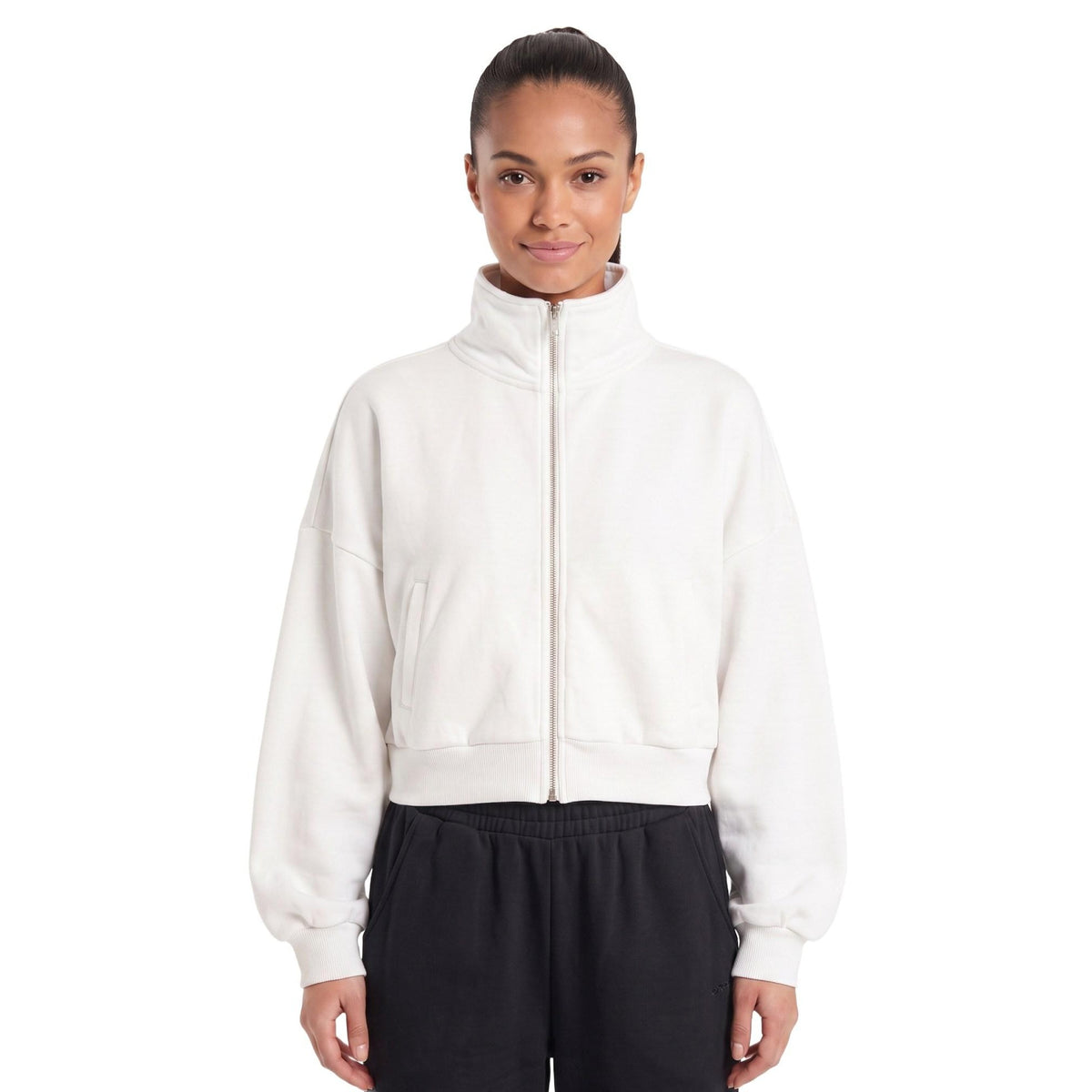 WOMAN_HIGH_COLLAR_TEEN_W7328T13F18_01_Image_2