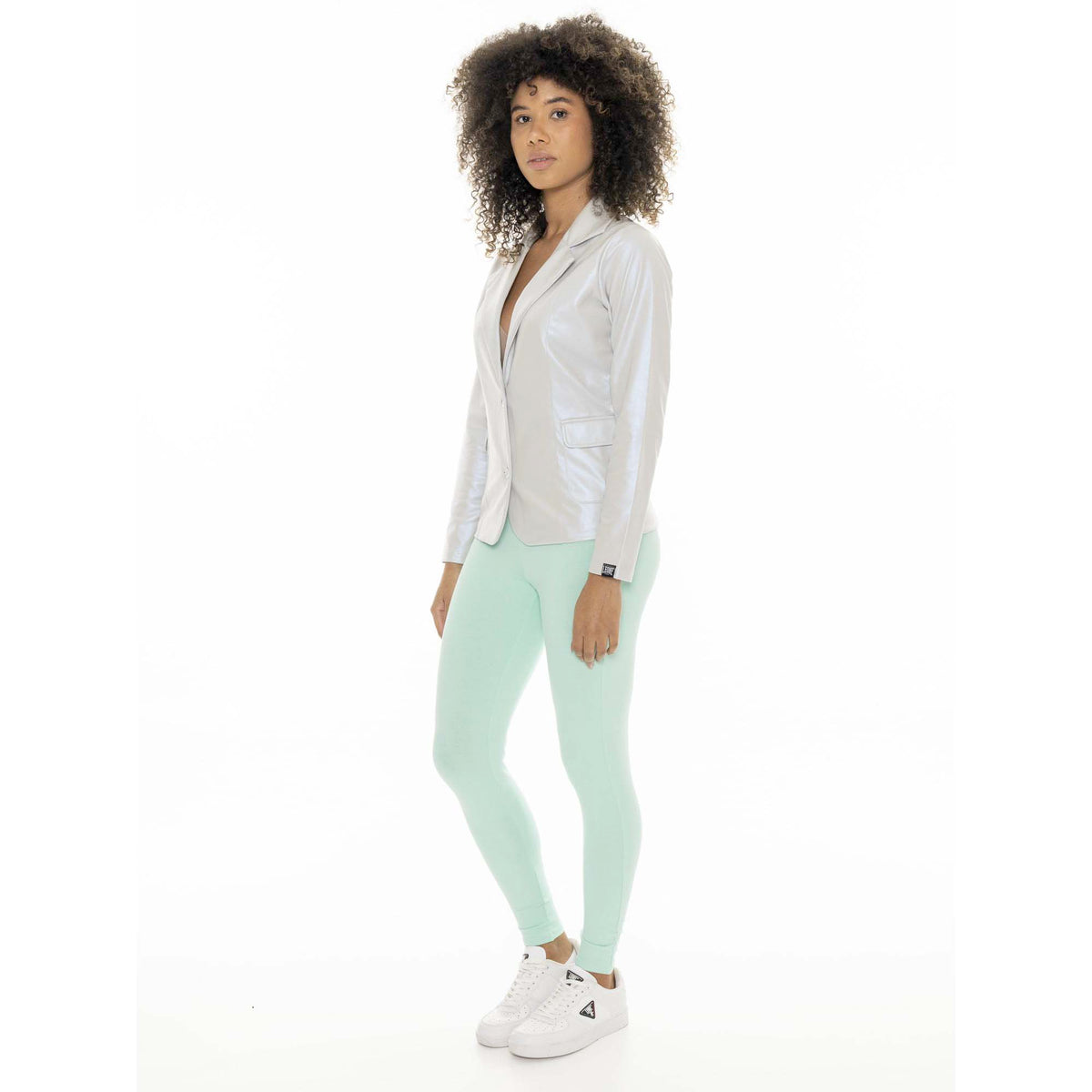 WOMAN_JACKETS_BRIGHT_W5726T8F24_03_Image_2
