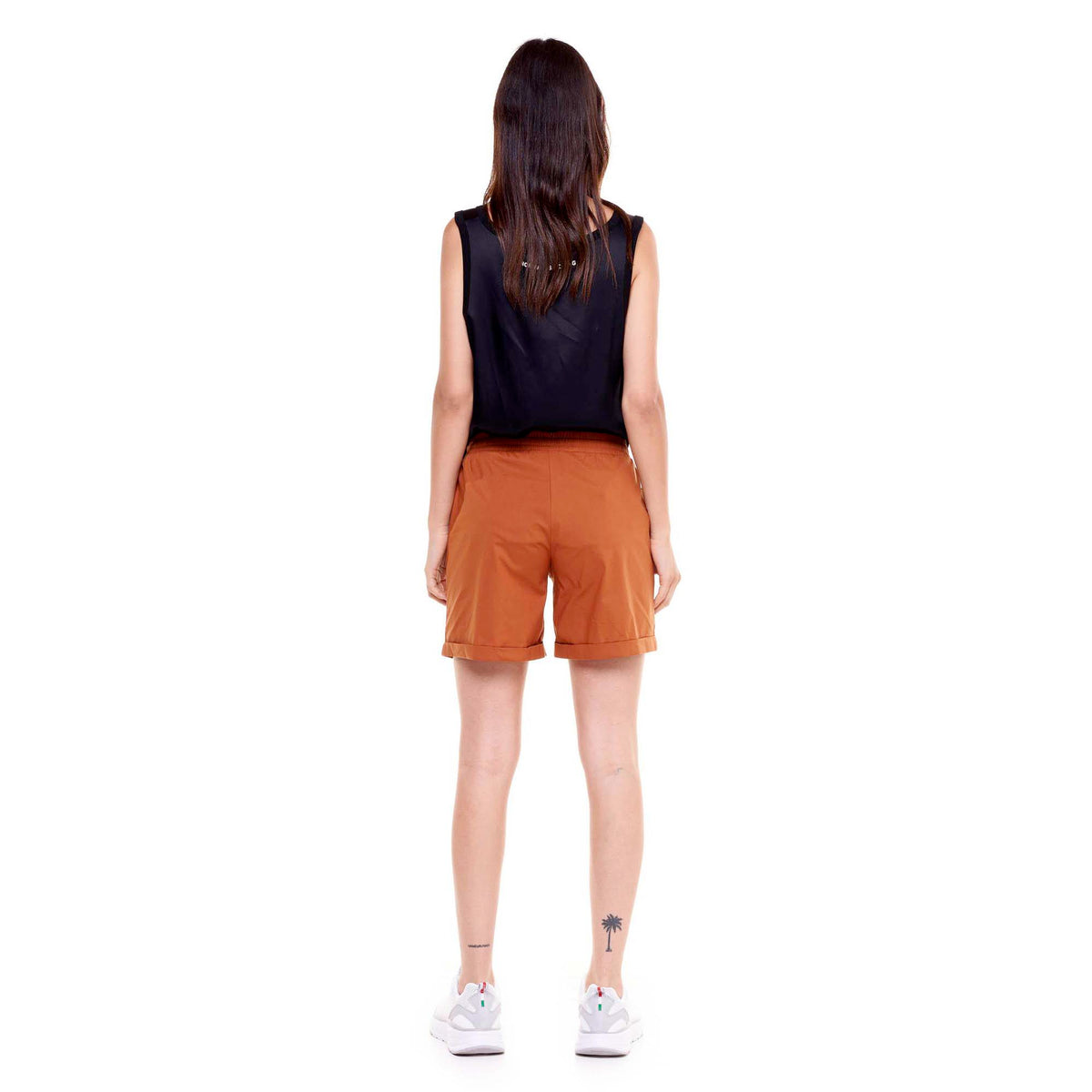 WOMAN_POPLIN_SHORTS_EARTH_TONES_W4824B6P04_179_Image_4