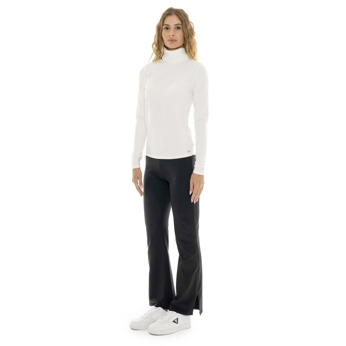 WOMAN_RIB_PEARL_W6151S9R07_01_Image_2