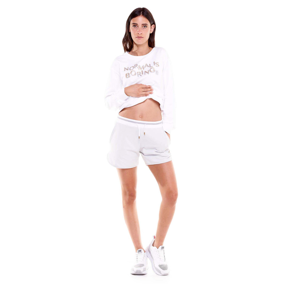 WOMAN_SHORTS_GOLDSILVER_W4737B6F40_03_Image_2