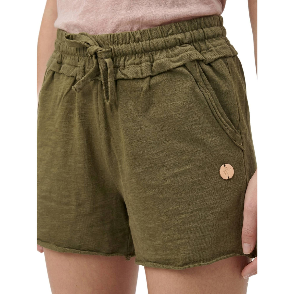 WOMAN_SHORTS_URBAN_SAFARI_W7049B12F51_207_Image_4