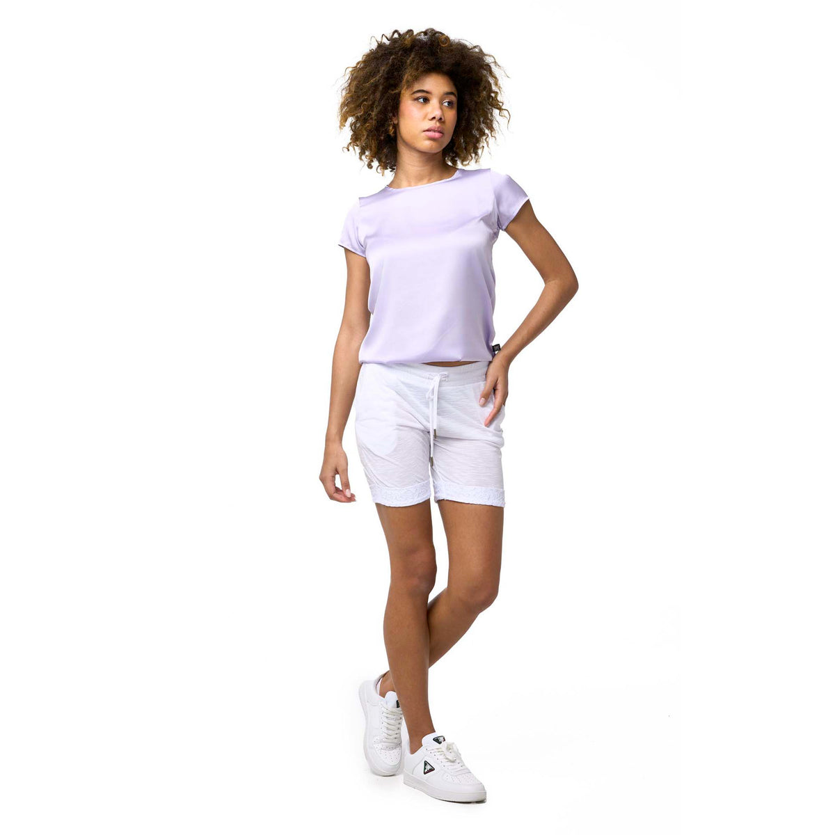 WOMAN_SHORT_LACE_W5775B8J23_00_Image_3