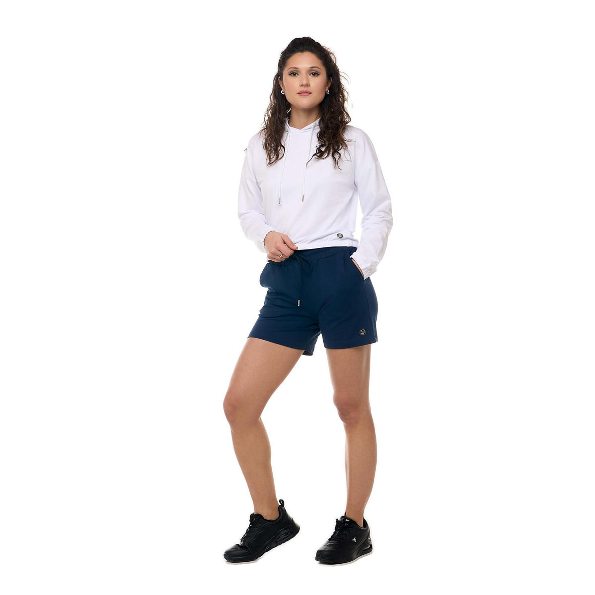 WOMAN_SHORT_NEW_BASIC_W5715B8F13_10_Image_2