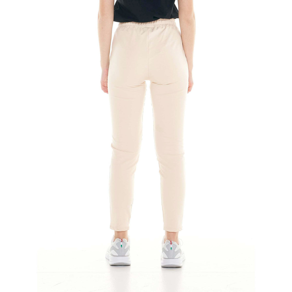 WOMAN_SWEATPANTS_BASIC_W4710P6F13_80_Image_4
