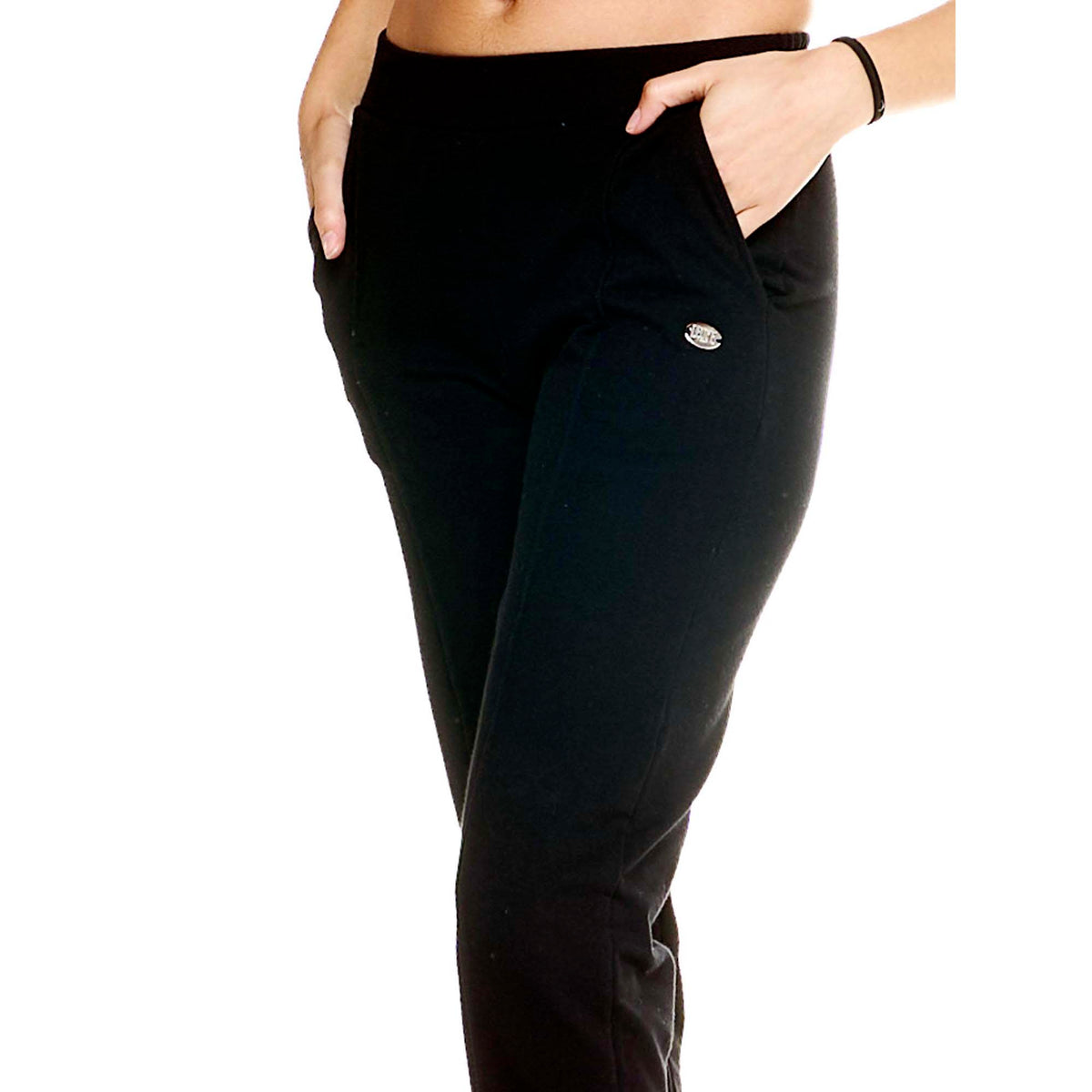 WOMAN_SWEATPANTS_BASIC_W5214P7F03_09_Image_5