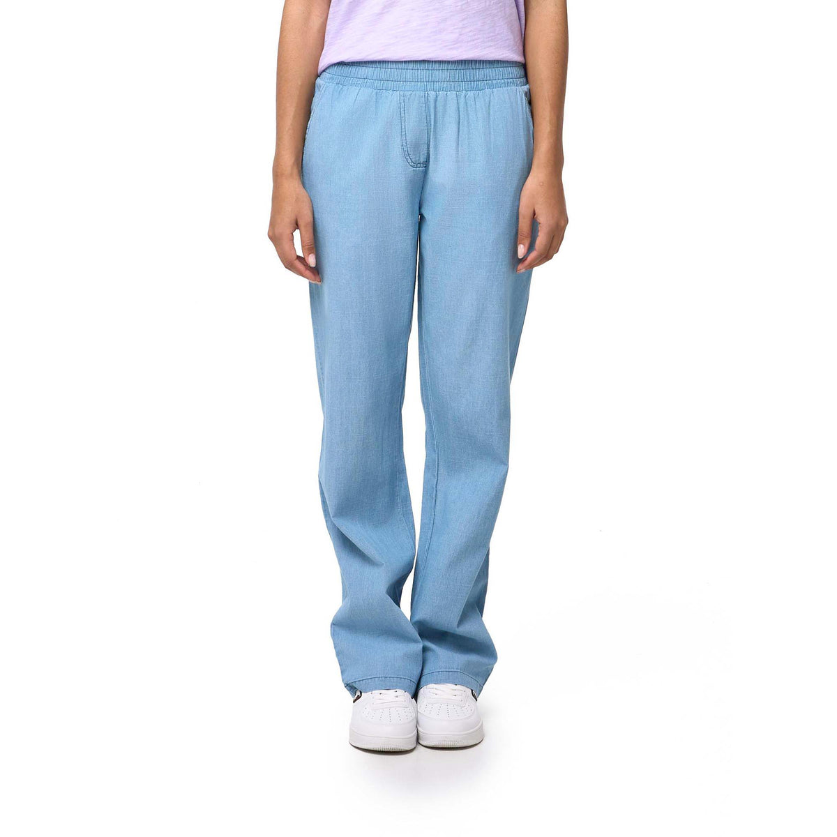 WOMAN_SWEATPANTS_BLUE_W5763P8C03_12_Image_1